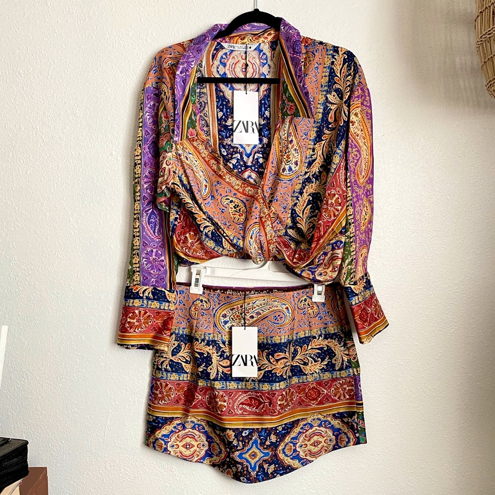 Zara boho printed crop top and mini skirt set.